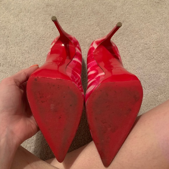 Christian louboutin Piagelles. Worn once SZ 36.5 - Picture 4 of 4